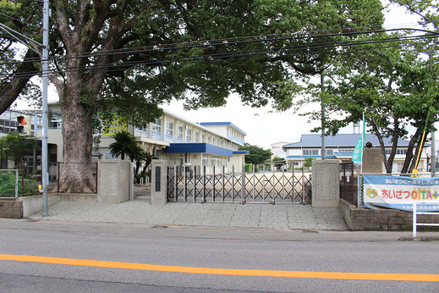 大分市立明治小学校