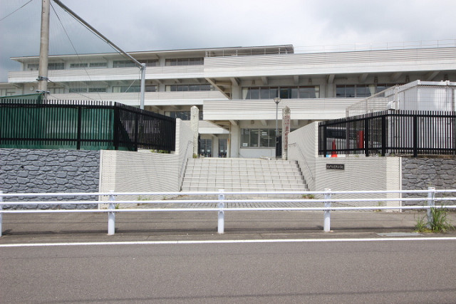 日出町立豊岡小学校