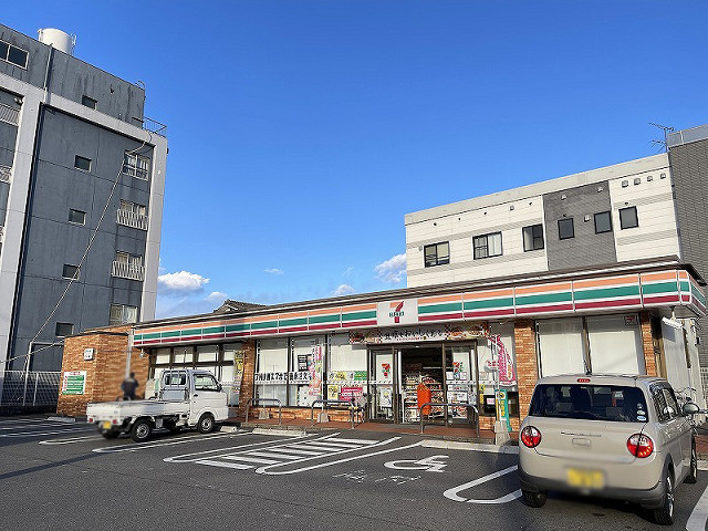 セブン-イレブン 大分花津留店