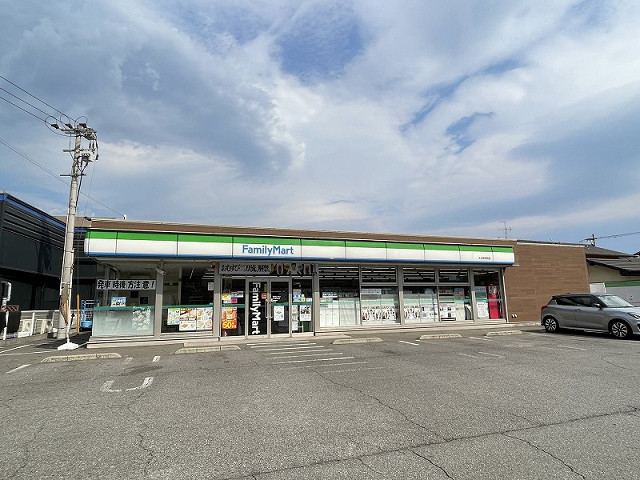 ファミリーマート 大分新栄町店