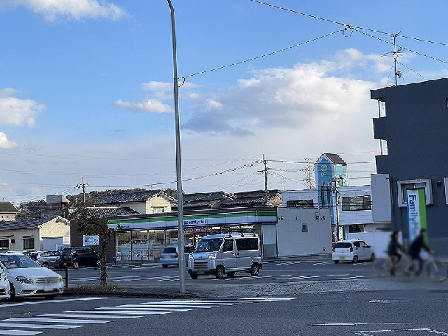 ファミリーマート 大分東津留2丁目店