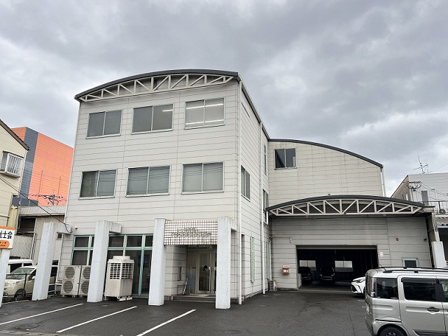 萩原4丁目貸事務所