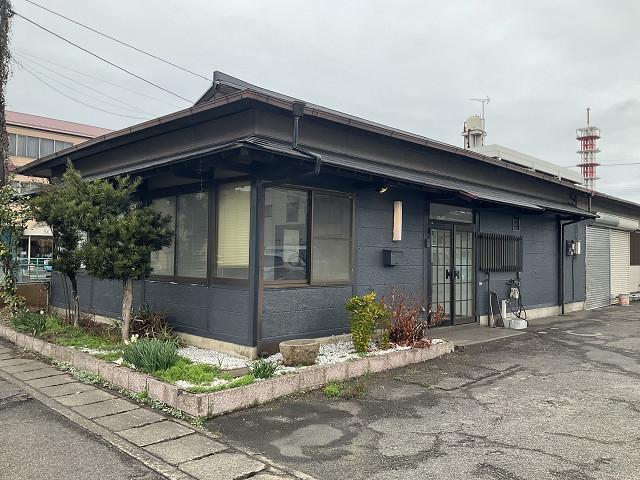 新貝小野事務所付倉庫
