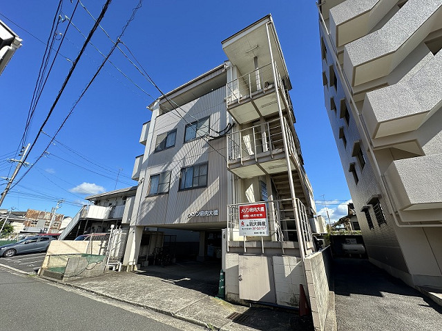 メゾン府内大橋