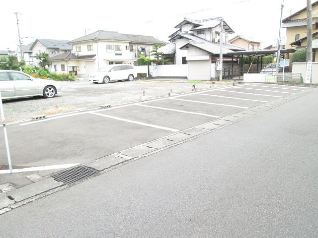 羽屋阿南駐車場