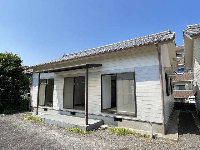 得丸貸家Ａ(東)Ｂ(西)