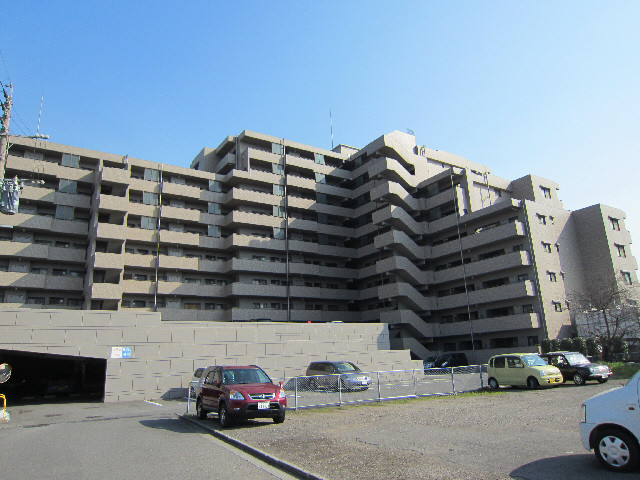サーパス新川