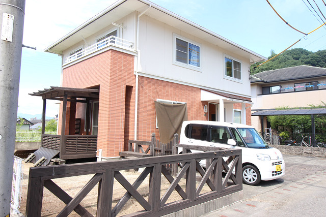 下郡山の手楢橋貸家