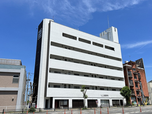シーサイドヒルズ駅前