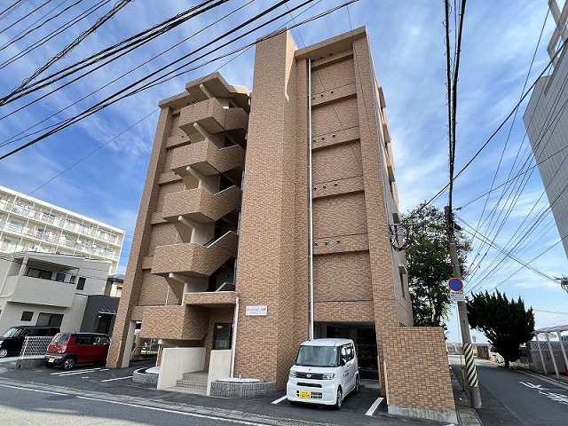 SEACOAST浜町