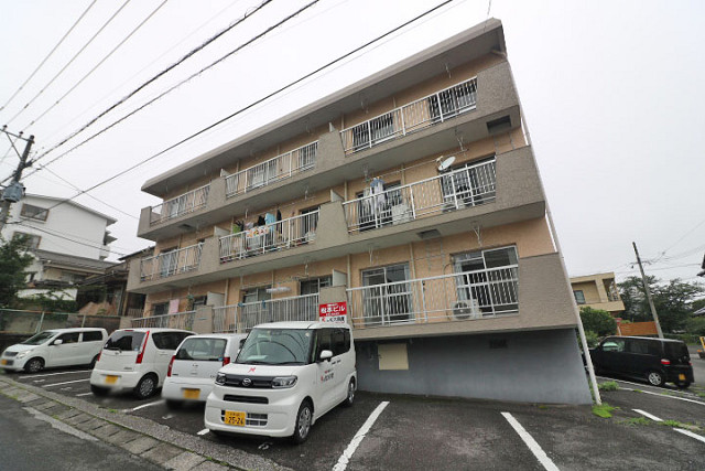 松本ビル(荘園)