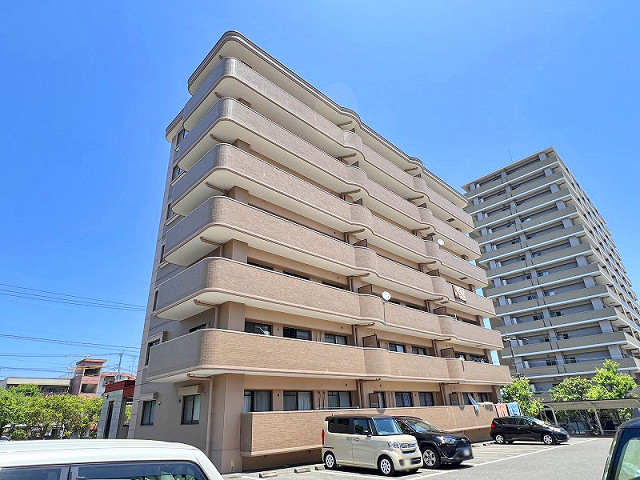 セピアコート石垣