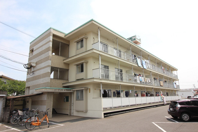 ガーデンハイツ森町