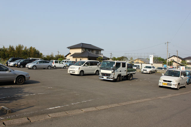 横尾佐藤駐車場