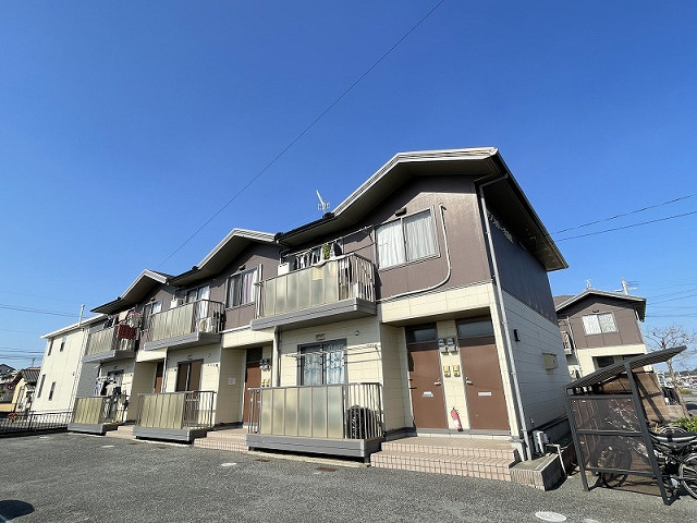 サンシャトー弐番館