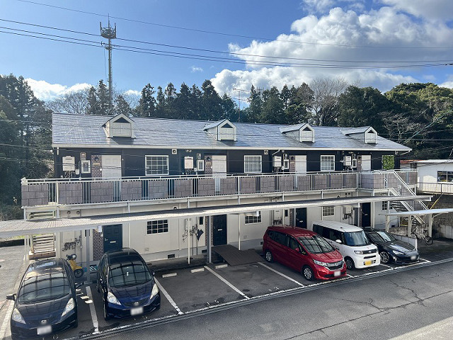 サニーハイツイング