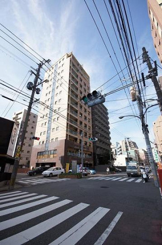 エムロード平尾