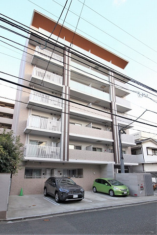 アストリア吉塚駅前