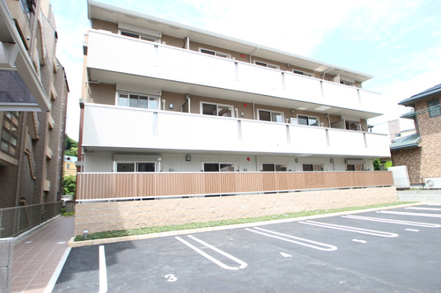 Ｄ－ｒｏｏｍ平尾山荘通り