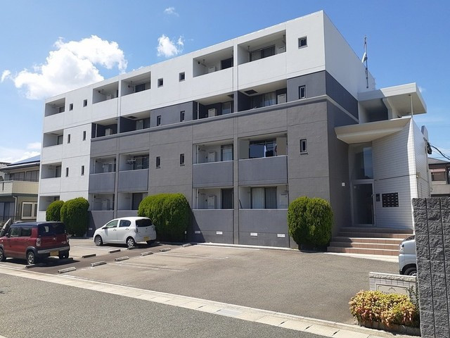 アンジュ　グリシーヌ