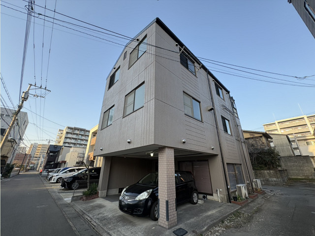 南区那の川1丁目事務所