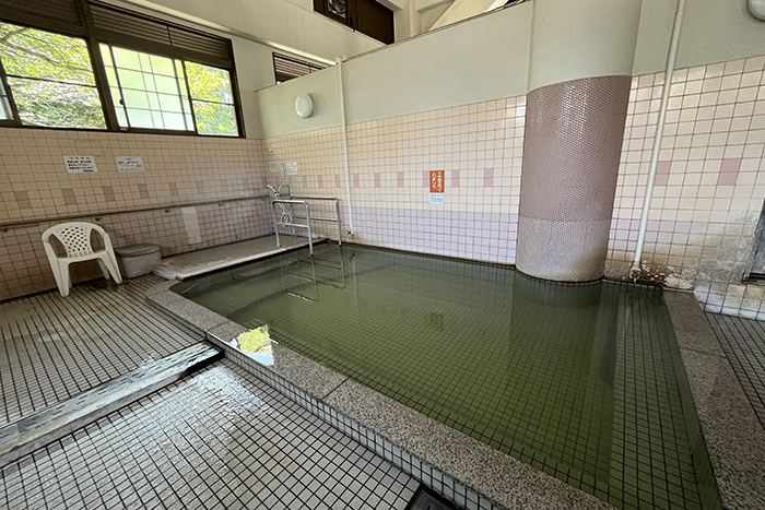 浜田温泉と資料館02